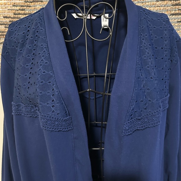 Isaac Mizrahi Live Lightweight Jacket w/ Pockets - Picture 2 of 10